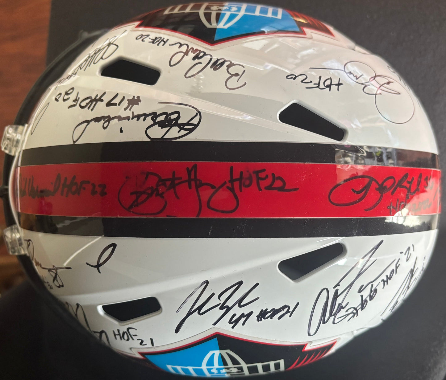 Hall of Fame Helmet Signed by 20 from 2020 2021 2022 HOF Class w/ Peyton Manning