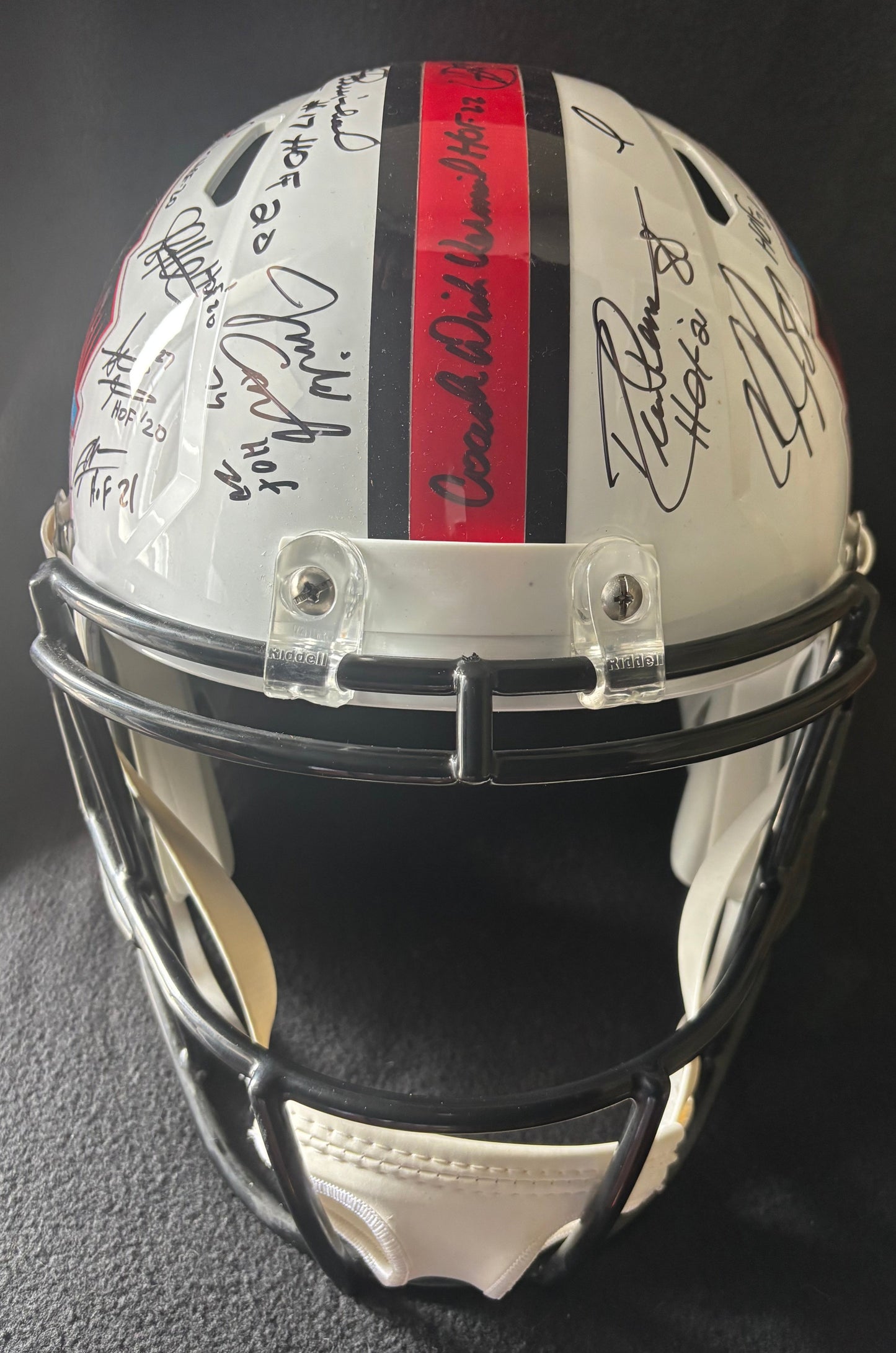 Hall of Fame Helmet Signed by 20 from 2020 2021 2022 HOF Class w/ Peyton Manning