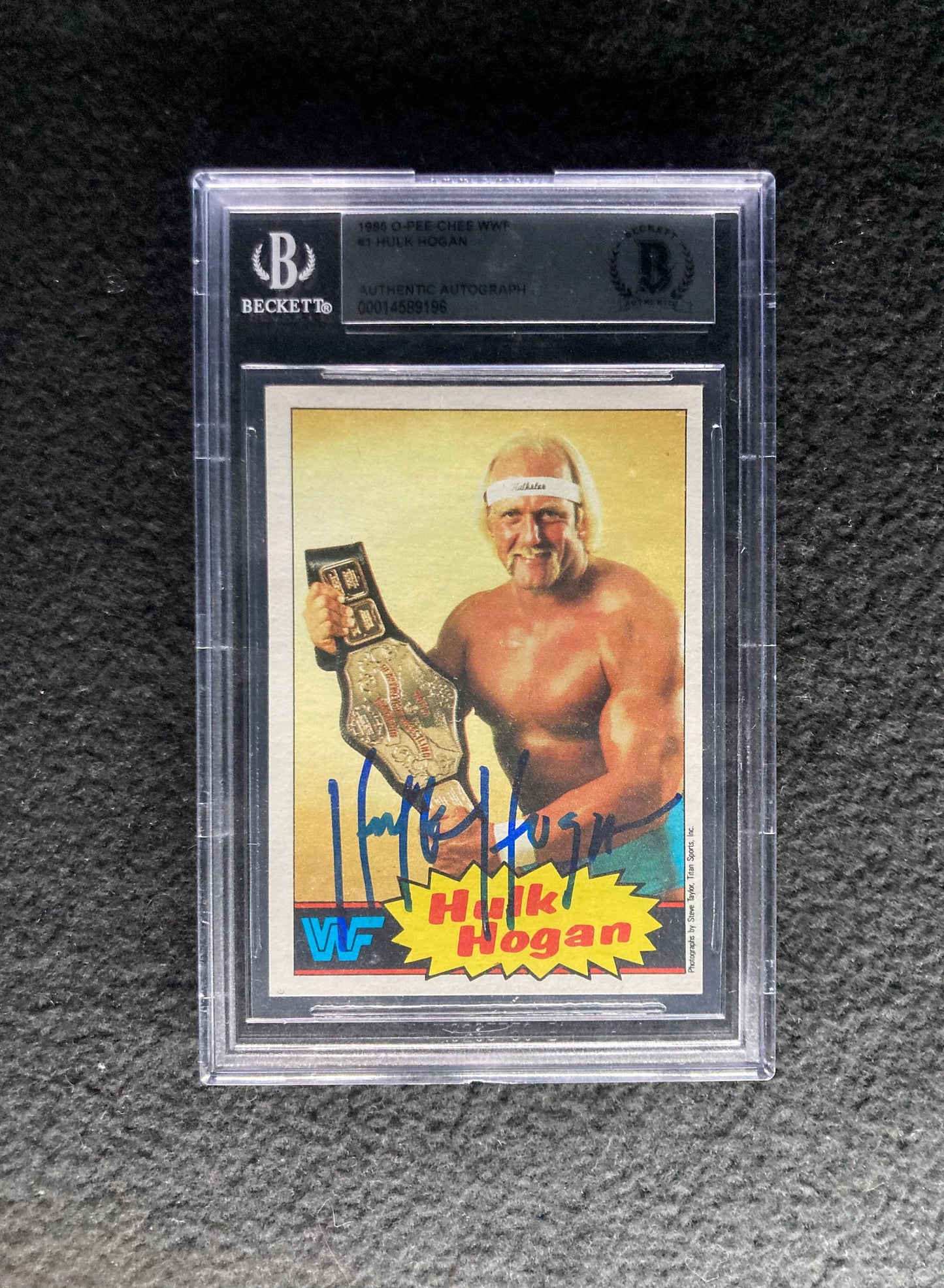 Hulk Hogan 1985 O-Pee-Chee WWF #1 Signed Rookie Card BAS Beckett Autographed